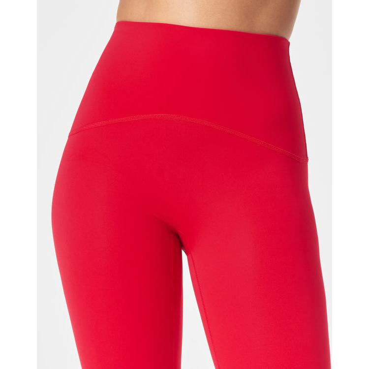 SPANXshape™ Booty Boost® 7/8 Leggings