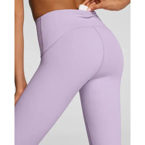 SPANXshape™ Booty Boost® 7/8 Leggings