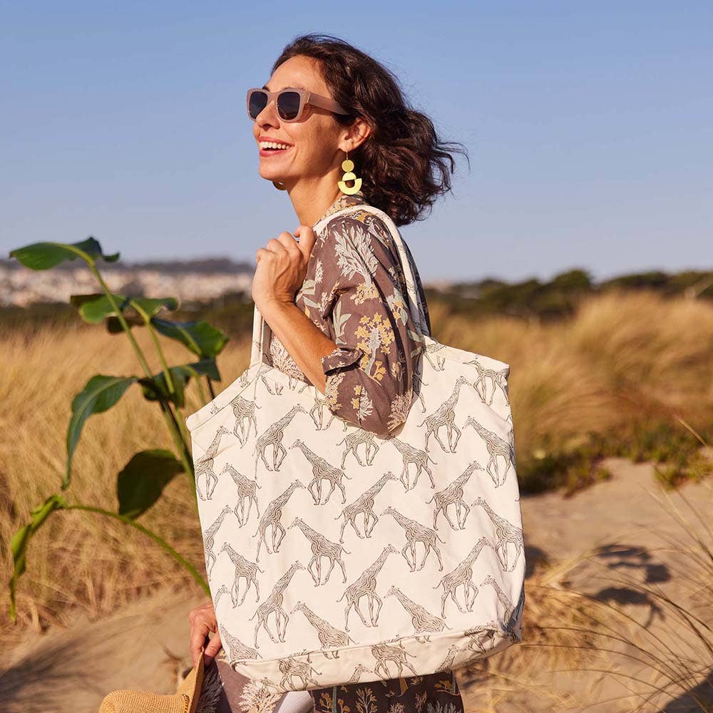 Giraffe Bucket Bag