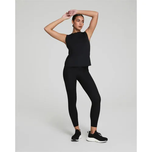 SPANXshape™ Booty Boost® 7/8 Leggings