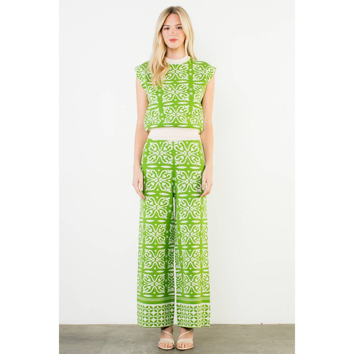 Floral Pattern Knitted Pants