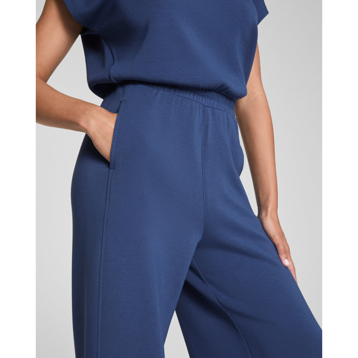 SPANX AirEssentials® Cap Sleeve Cinched Jumpsuit